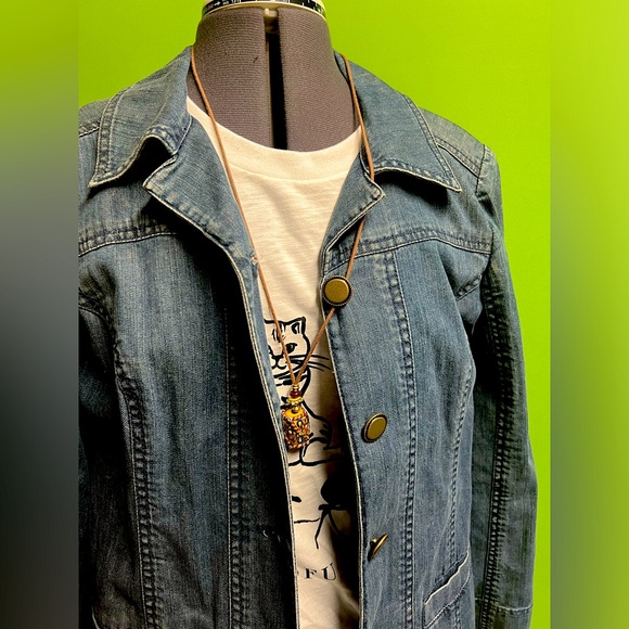 Pendleton - Picture 5 of 5